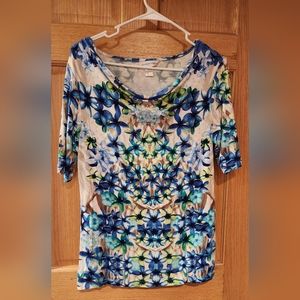 Christopher & Banks Small swoop-kneck top. 3/4 sleeves. Like new.